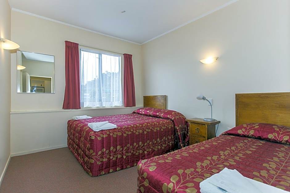 Asure Fernhill Motor Lodge