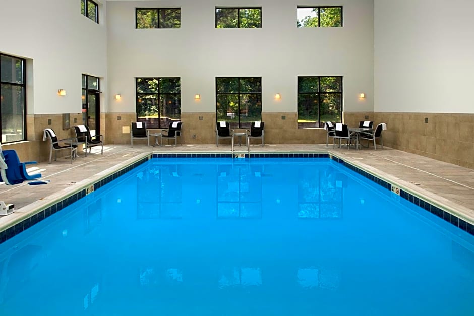 Hampton Inn & Suites Tupelo/Barnes Crossing