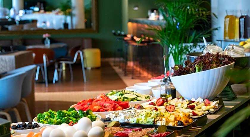 Golden Tulip Design Tbilisi