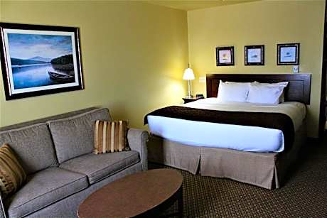 Premium King Room with Sofa-Bed - Non-Smoking