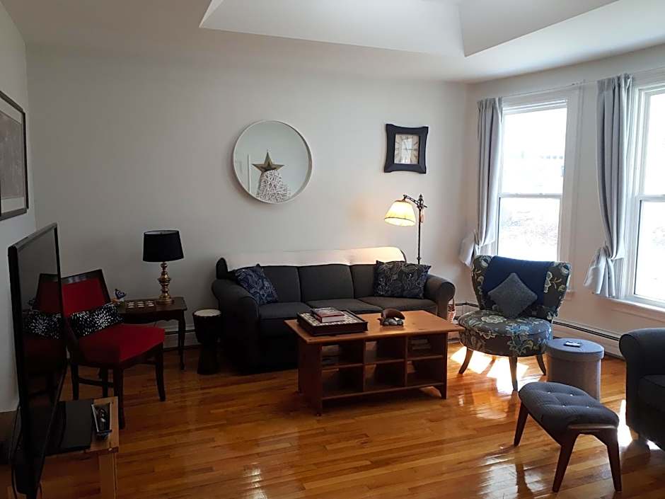 Hillside Landing B&B