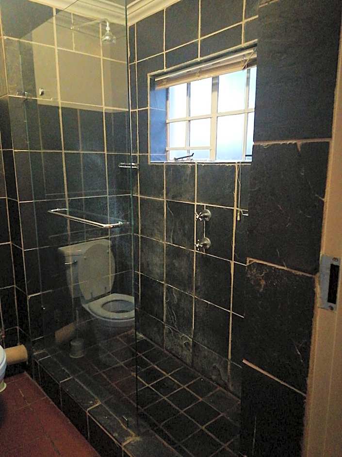 180 On Anderson Guest House