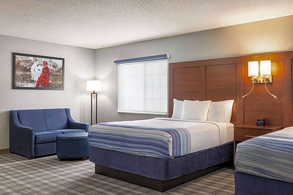 AmericInn by Wyndham Williamsburg