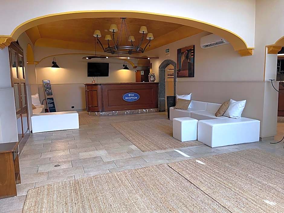 Hotel Capomulini 3 Stelle