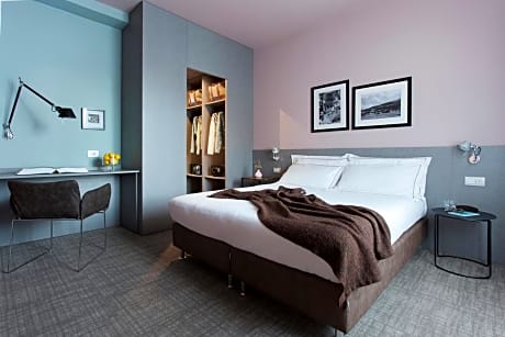 Junior Suite with Mountain View