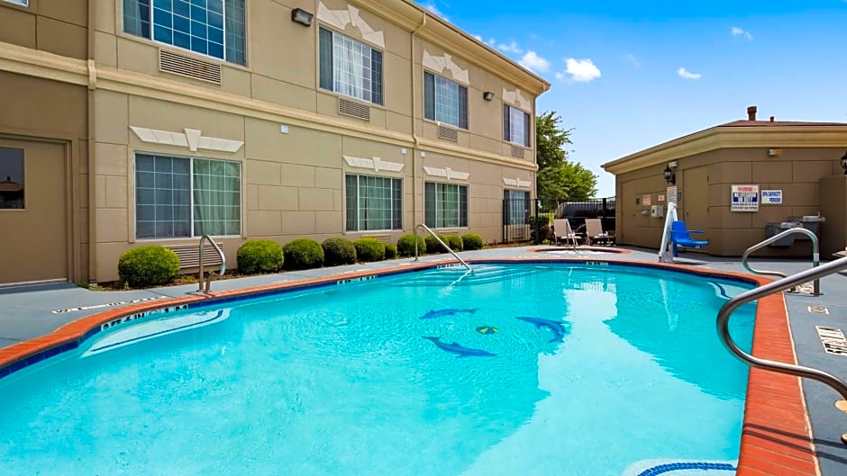 SureStay Plus Hotel by Best Western Mesquite