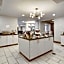 Orangewood Inn & Suites Kansas City Airport