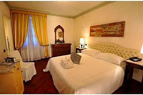 Comfort Double or Twin Room