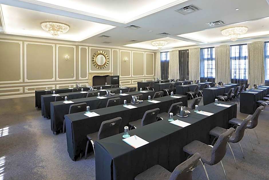 Le Meridien Dallas, The Stoneleigh