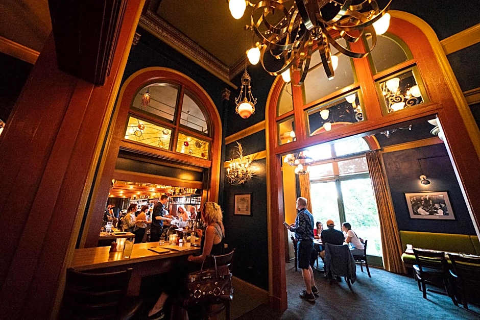 McMenamins Elks Temple