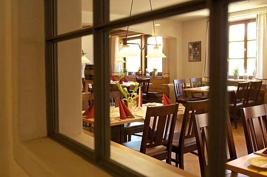 Braustüble und Hotel zur Post