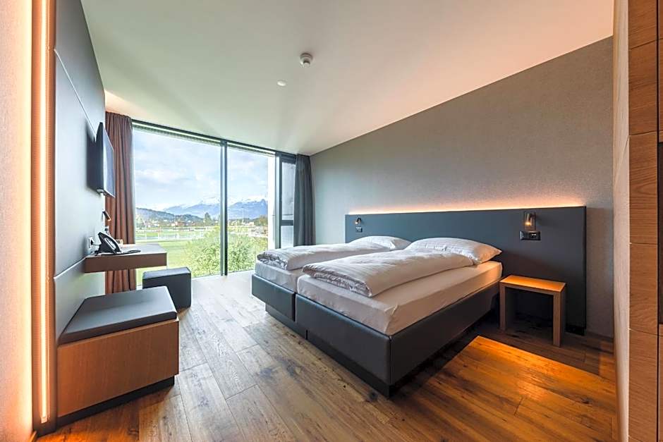 Hotel kommod