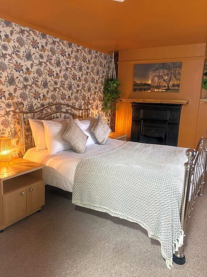 The Black Swan Inn