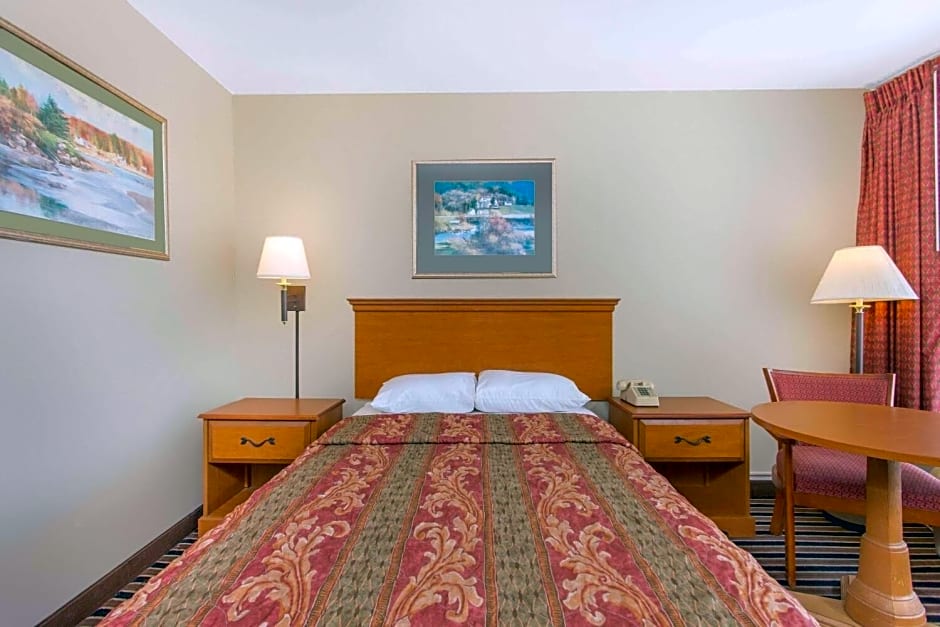 Garden Inn