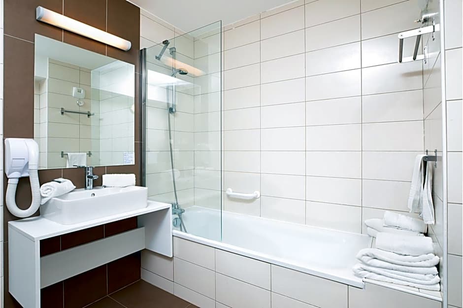 SOWELL RESIDENCES New Chastillon