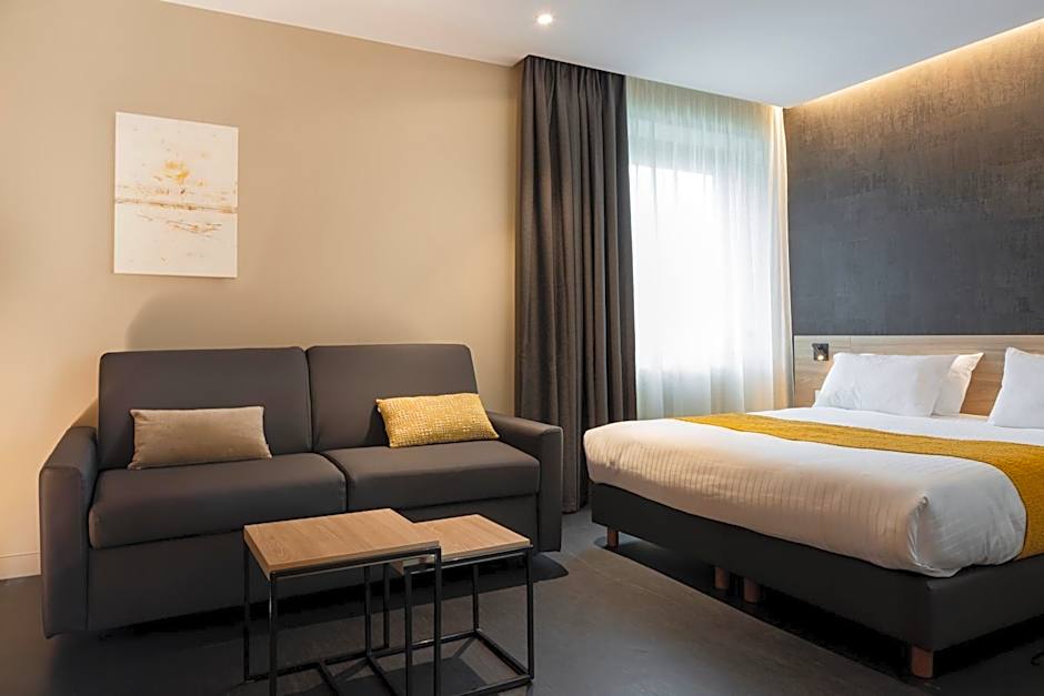 Aparthotel 37 Lodge Courbevoie Paris La Défense