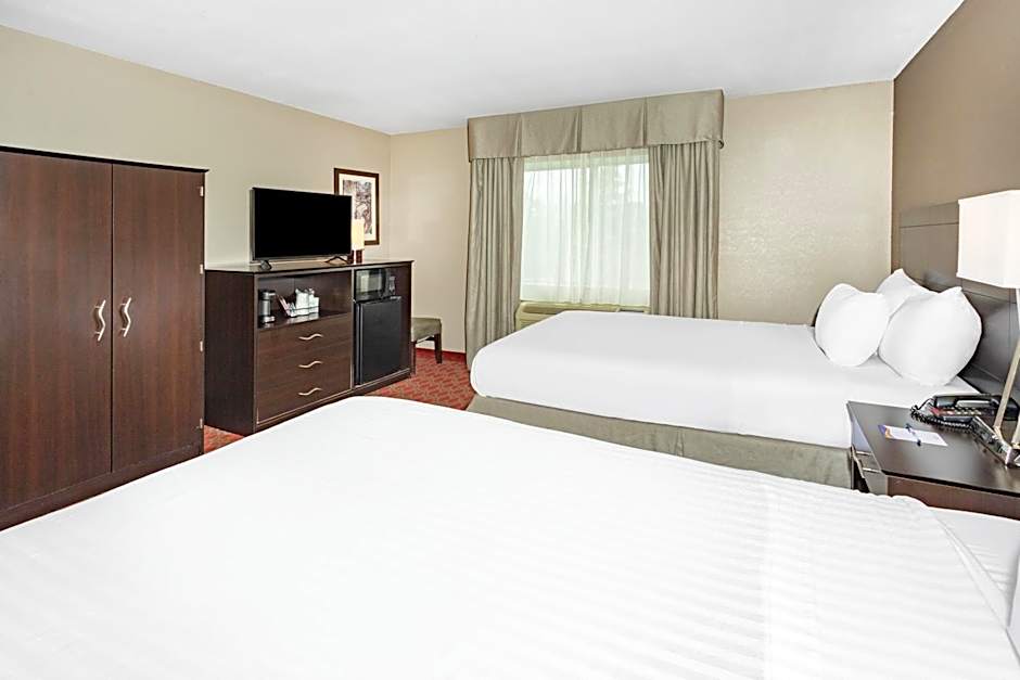 Baymont by Wyndham Brooklyn Center