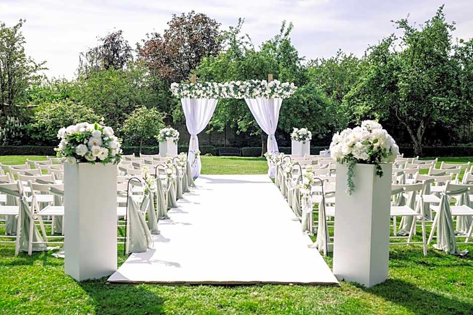 Hanbury Manor Marriott Hotel & Country Club