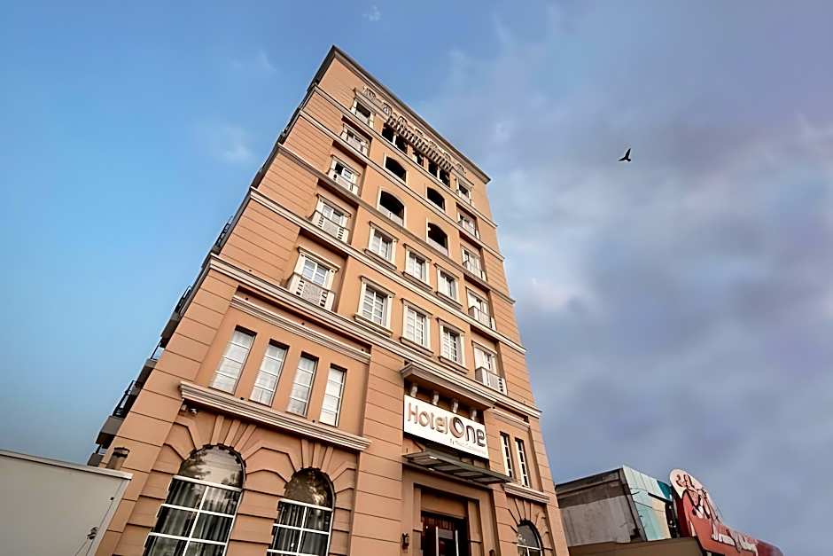 Hotel One Garden Town
