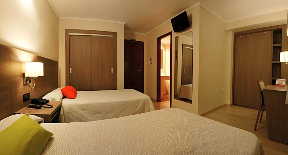 Hotel Avenida Plaza