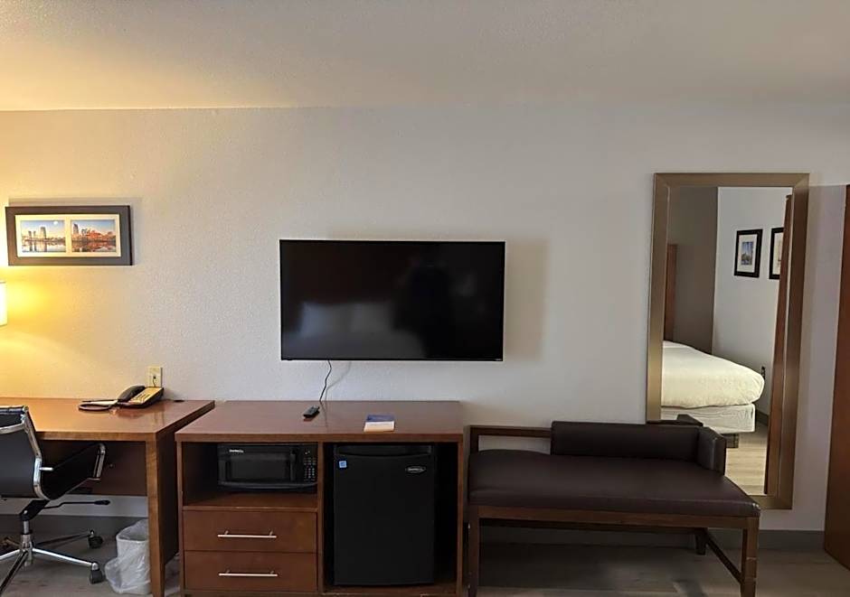 Comfort Inn Franklin Highway 96