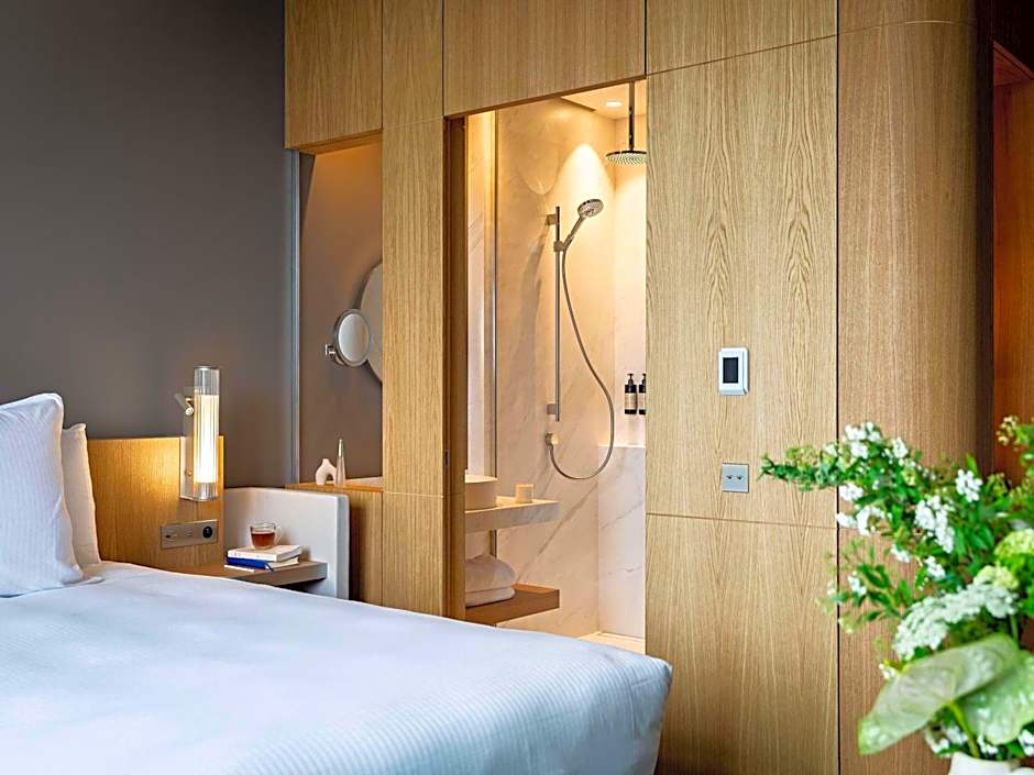 Domaine Reine Margot Paris Issy MGallery Collection