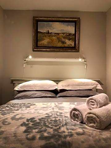 Foto 1 daripada 6 — Double Room