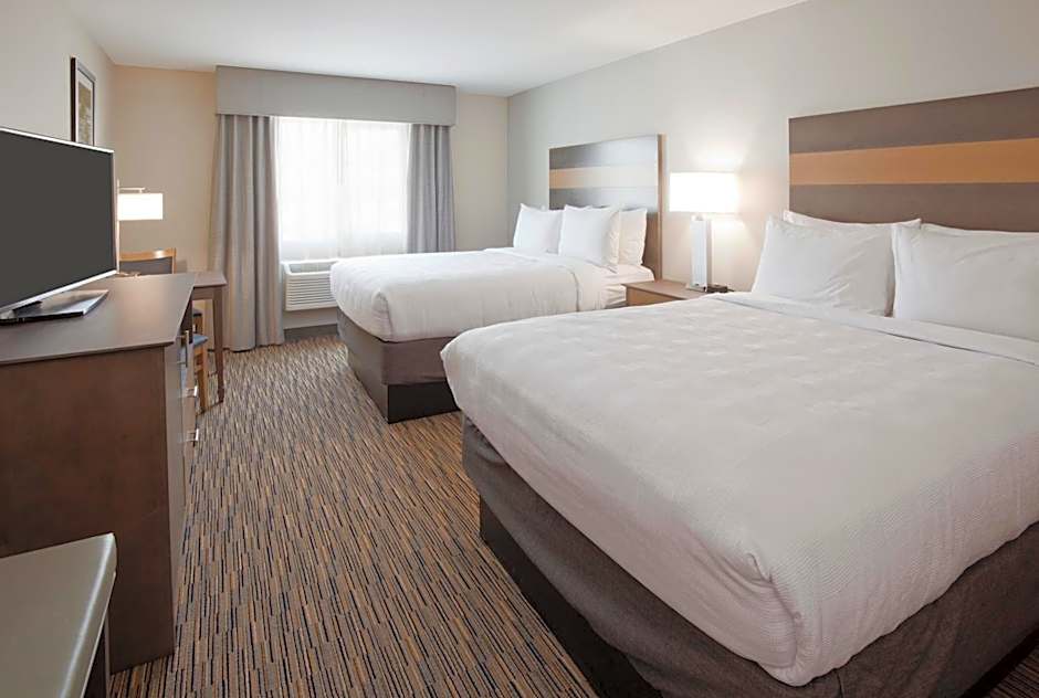 GrandStay Hotel & Suites