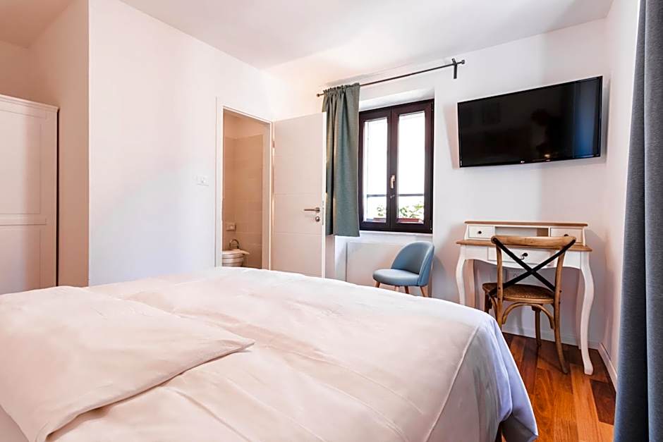 Second Life in Piran - Hotel Zala Piran with private parking and shuttle service