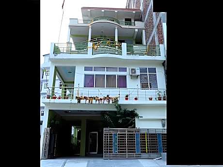 Brahmguru Resort