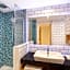 Holiday Inn London-Heathrow Bath Road By IHG