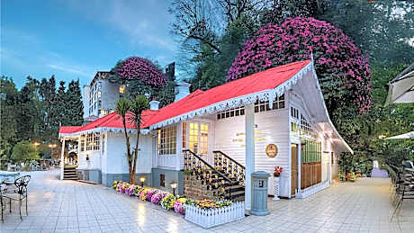Summit Swiss Heritage Resort & Spa, Darjeeling