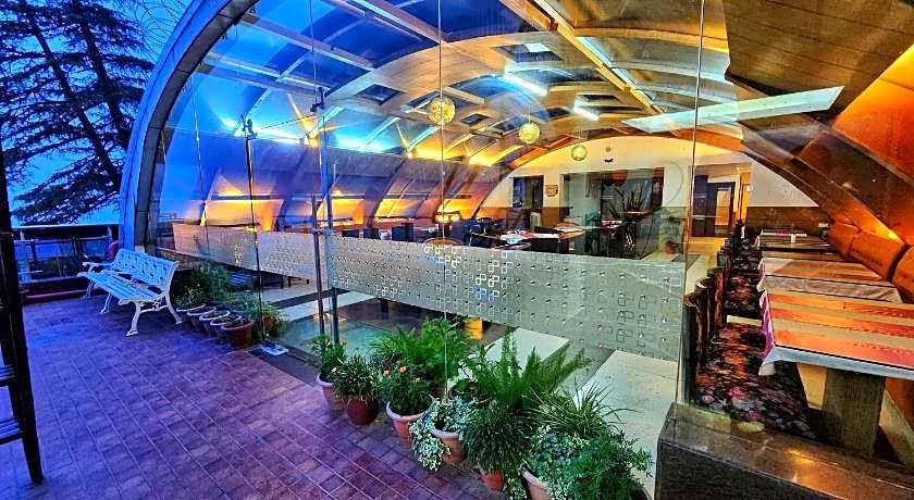 Hotel Surya