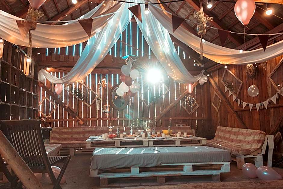 Agroturystyka Nad Jeziorem-Osada Indiańska