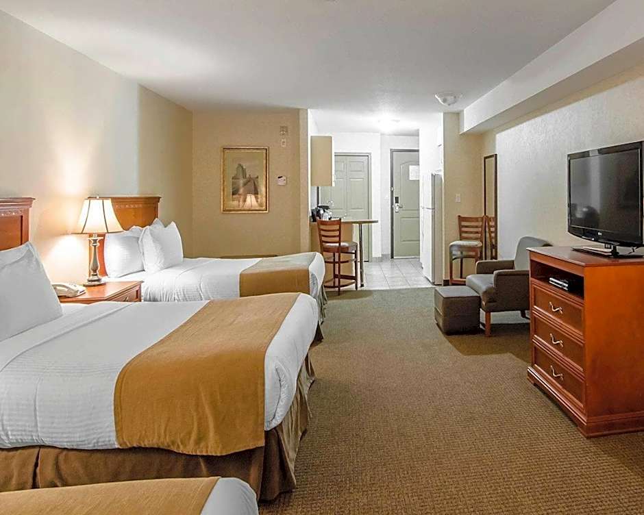 Quality Inn & Suites Grande Prairie