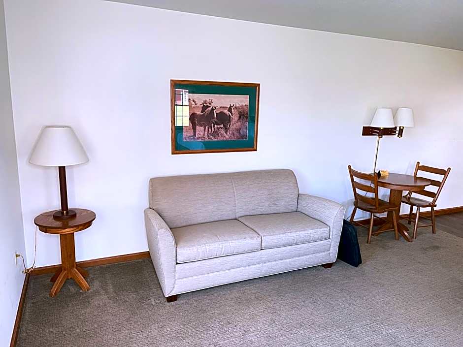 Farmstead Inn and Conference Center