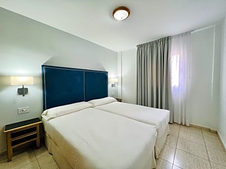 2 BEDROOMS APARTMENT 2 PAX