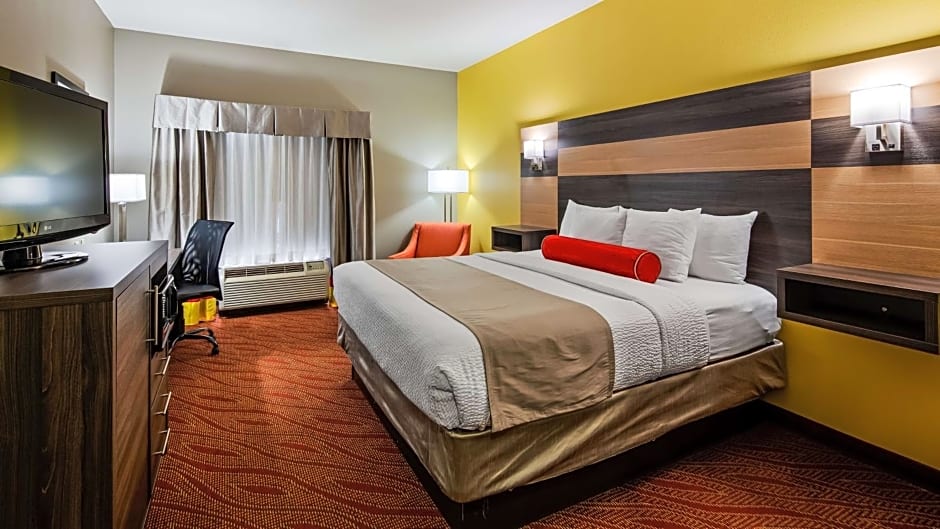 Best Western Plus Midwest City Inn & Suites
