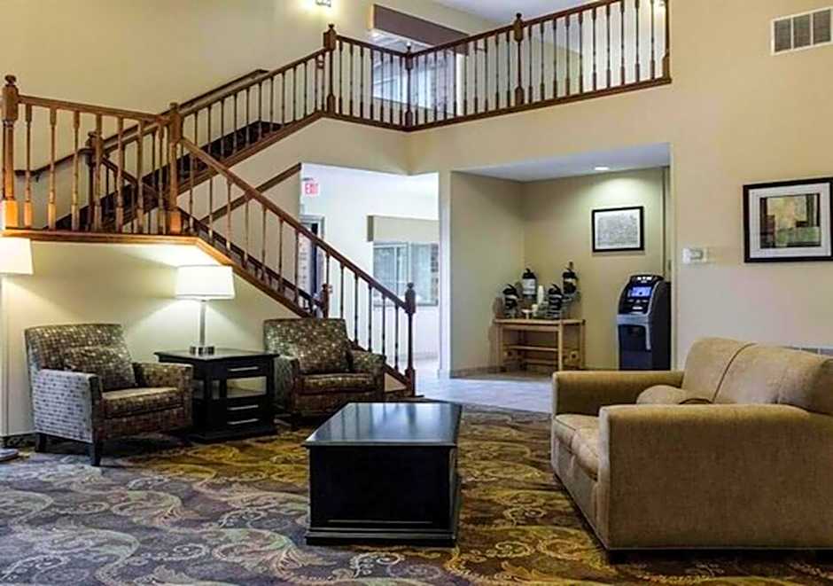 Quality Suites Near West Acres