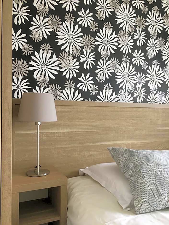 La Table De Jeanne - Hôtel & Restaurant