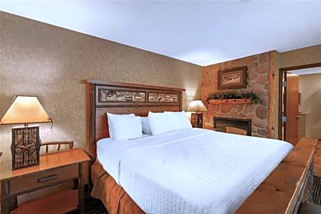 Best Western Plus Kelly Inn & Suites