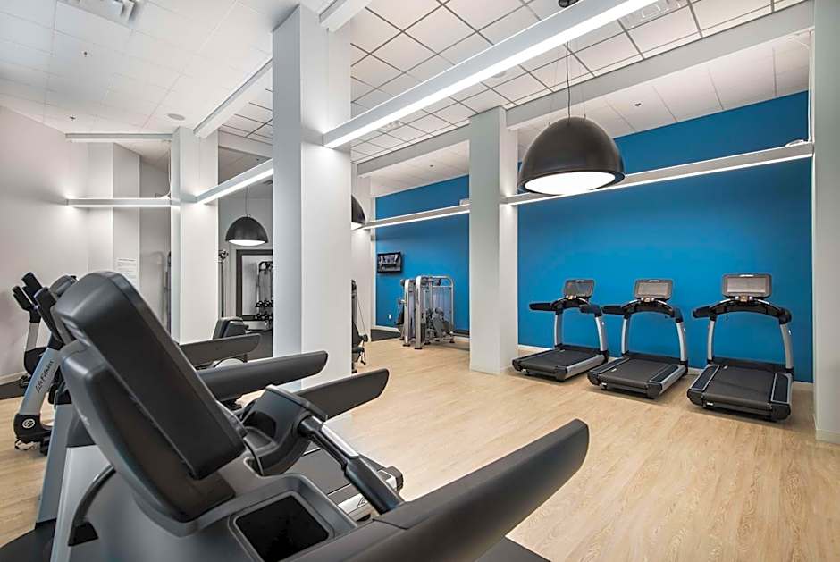 Hilton Orlando Buena Vista Palace Disney Springs Area