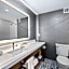 John Carver Inn & Spa