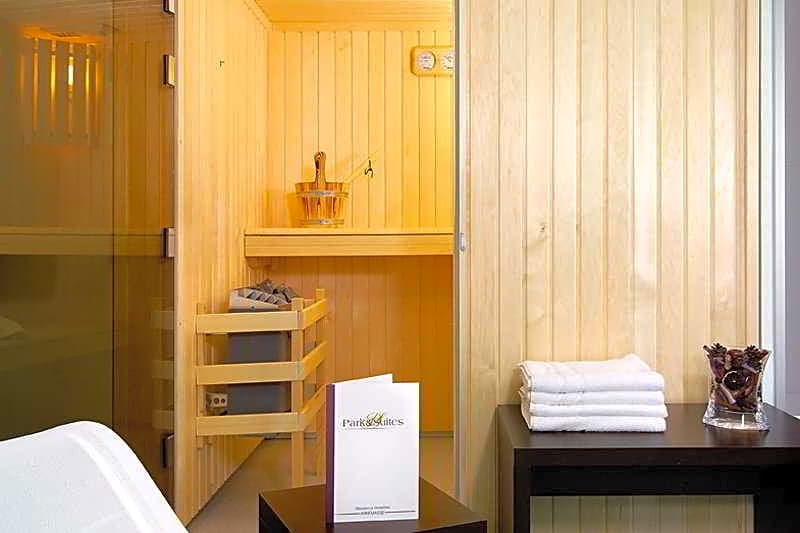 Park and Suites Annemasse
