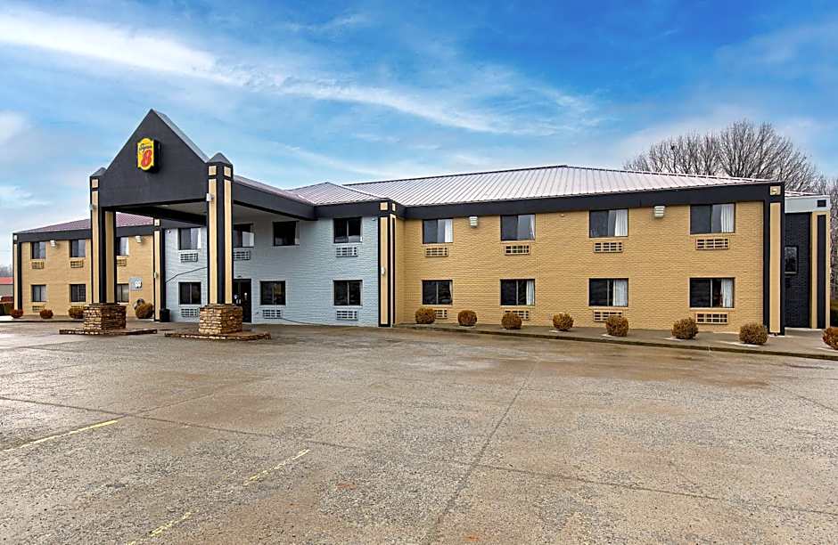 Super 8 by Wyndham Eddyville/Kuttawa