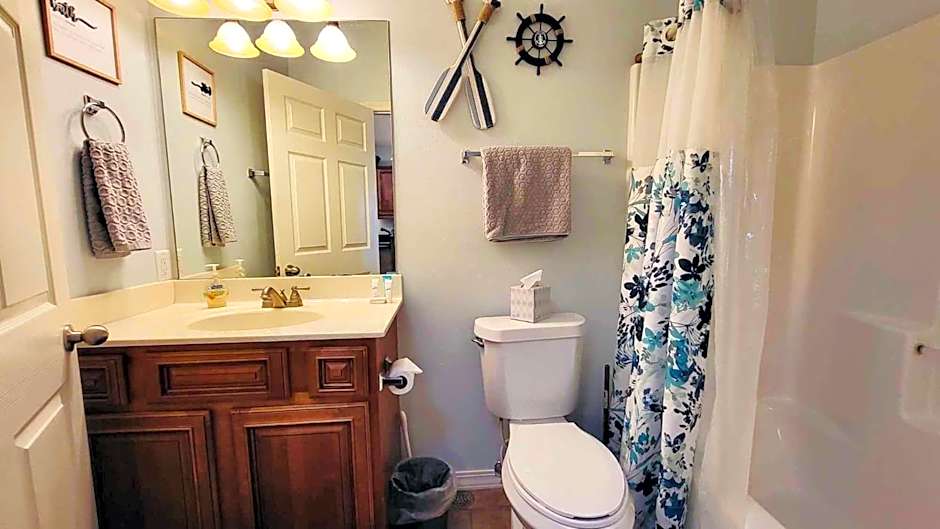 Rockwood Condos on Table Rock Lake With Boat Slips