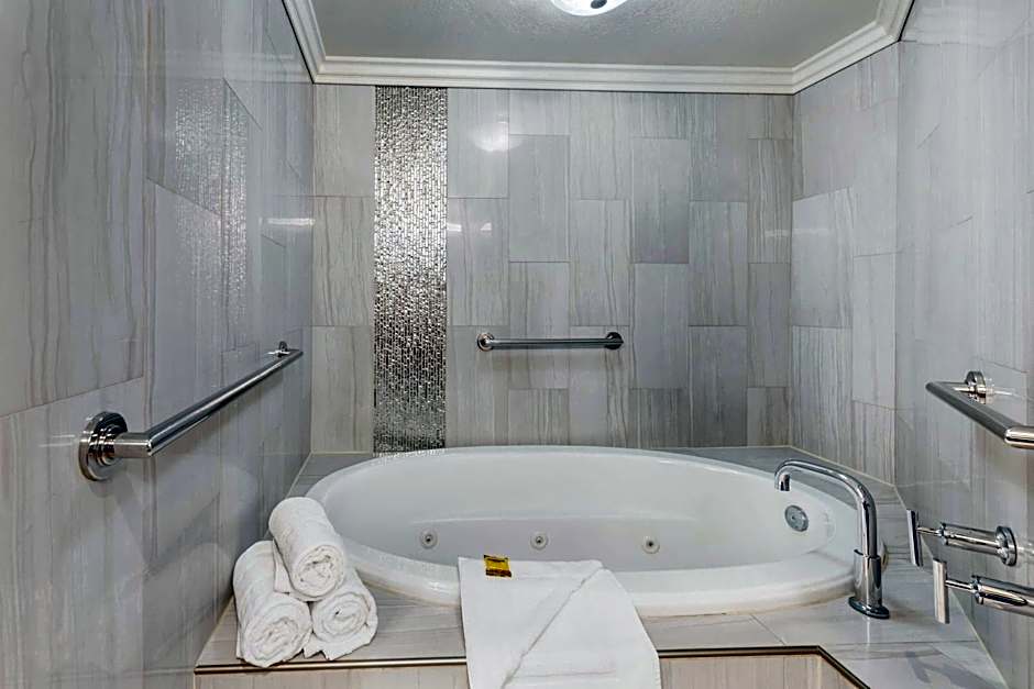 Best Western Plus Redondo Beach Inn