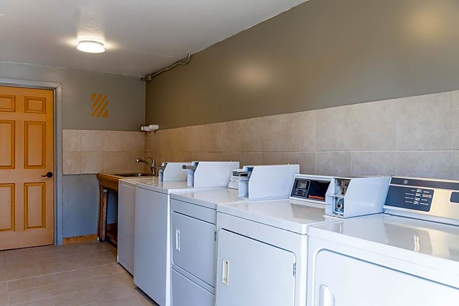 Ocean Inn & Suites