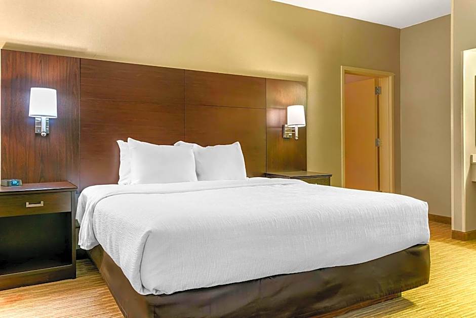 Quality Inn & Suites Monroe