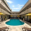 Hotel Bo, a Days Inn by Wyndham Chattanooga Downtown